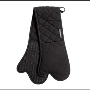 NWT Crate & Barrel Double Oven Mitt. Black
